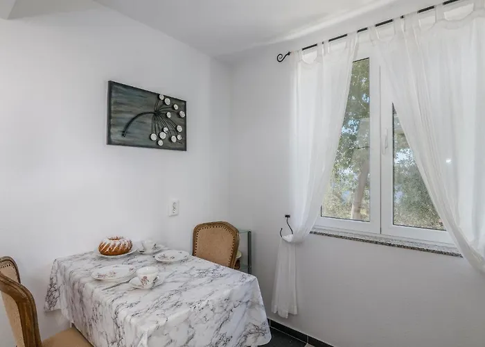 Cozy In Apartment