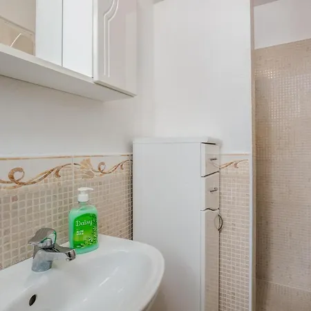 Apartament Cozy In Stara Baška